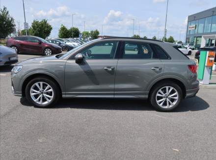 Audi - Q3