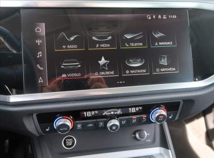 Audi - Q3