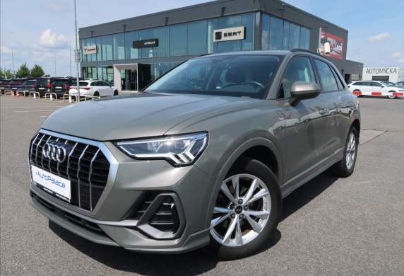 Audi - Q3