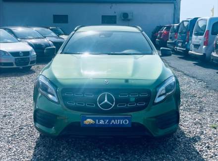 Mercedes-Benz - GLA