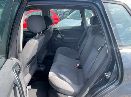 Volkswagen - Polo