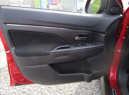 Mitsubishi - ASX