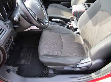 Mitsubishi - ASX
