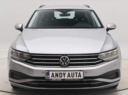 Volkswagen - Passat