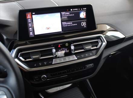 BMW - X3