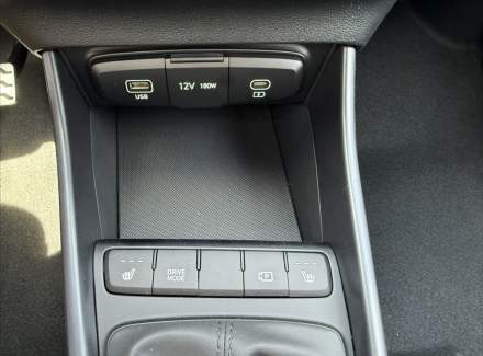 Hyundai - Bayon