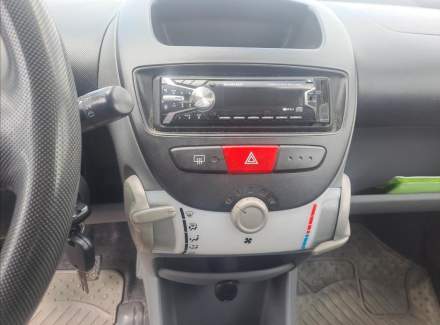Peugeot - 107
