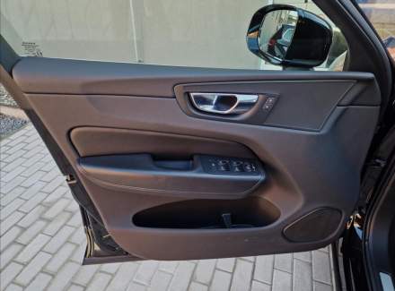 Volvo - XC60