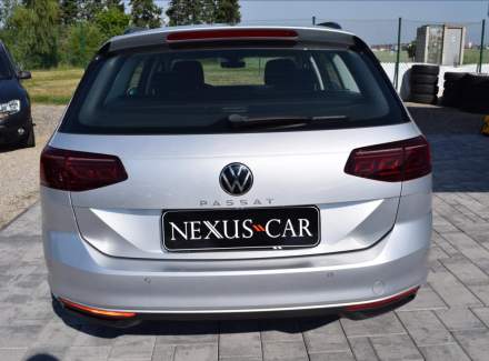 Volkswagen - Passat