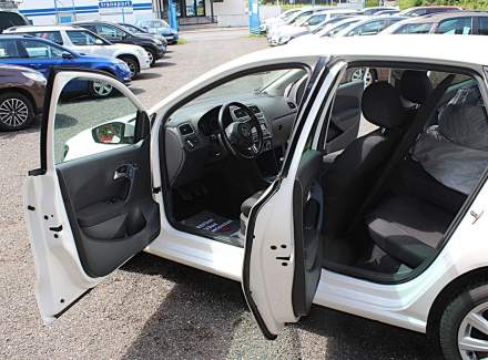 Volkswagen - Polo
