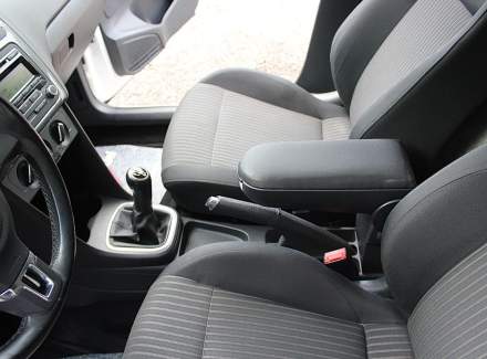 Volkswagen - Polo