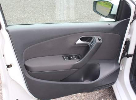 Volkswagen - Polo