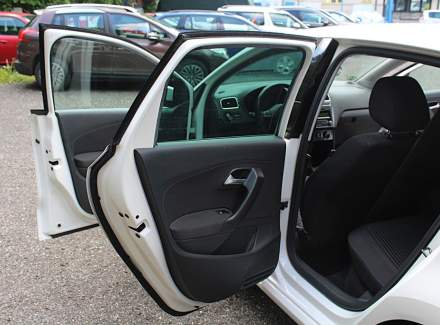 Volkswagen - Polo