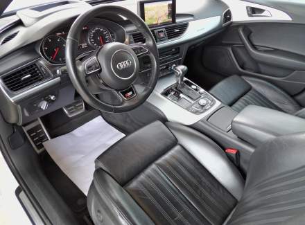Audi - A6