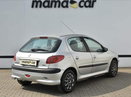 Peugeot - 206
