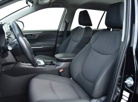 Toyota - RAV 4