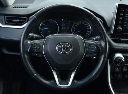 Toyota - RAV 4
