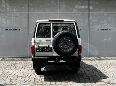 Toyota - Land Cruiser