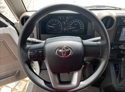 Toyota - Land Cruiser