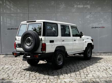 Toyota - Land Cruiser