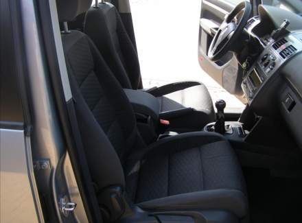 Volkswagen - Touran
