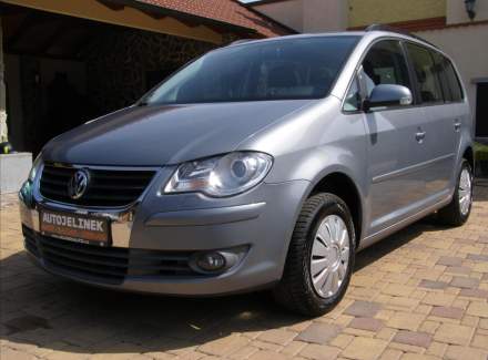 Volkswagen - Touran