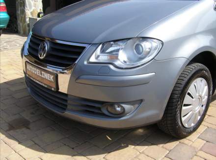 Volkswagen - Touran