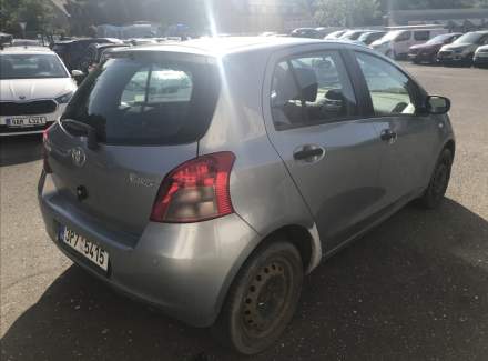 Toyota - Yaris