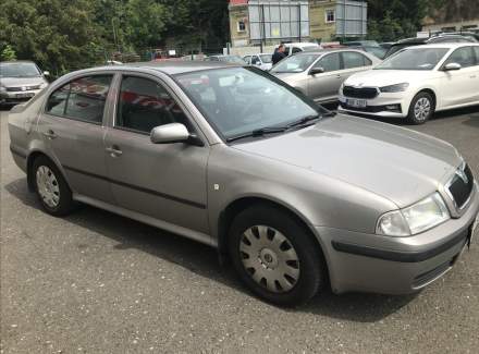 Škoda - Octavia