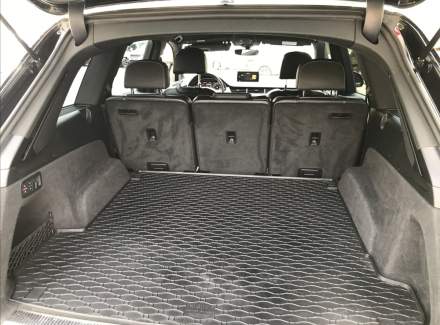 Audi - Q7