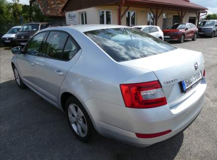 Škoda - Octavia