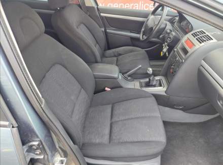 Peugeot - 407