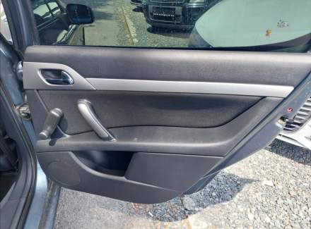 Peugeot - 407