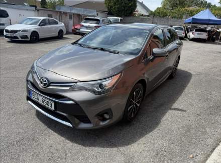 Toyota - Avensis