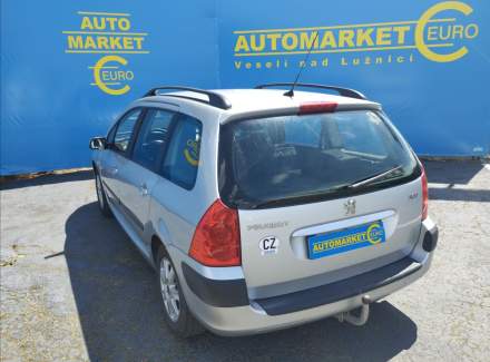 Peugeot - 307