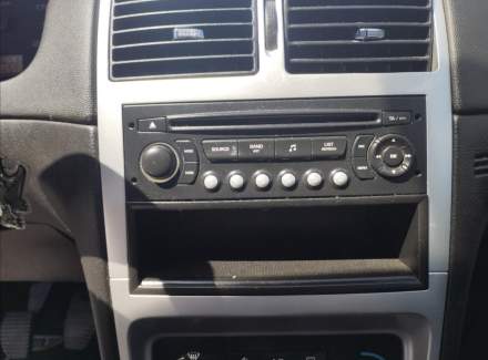 Peugeot - 307