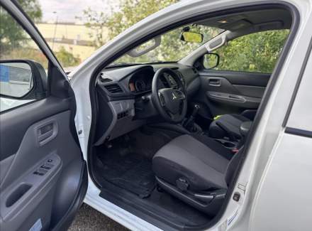 Mitsubishi - L 200