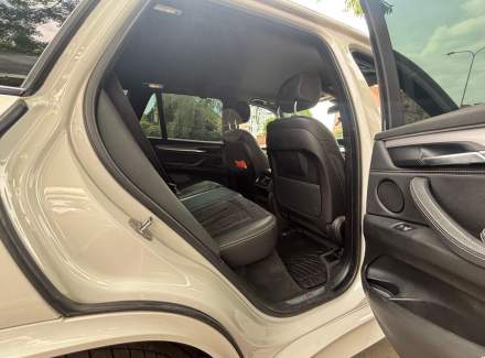 BMW - X5