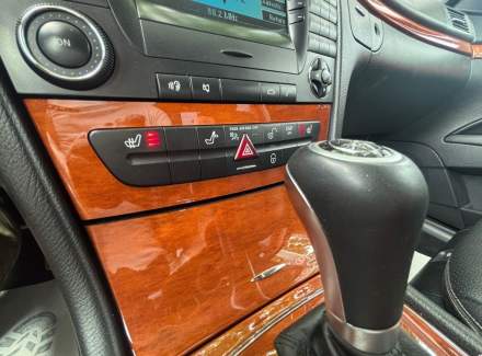 Mercedes-Benz - E-class