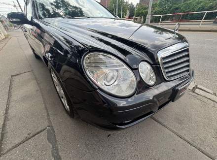 Mercedes-Benz - E-class