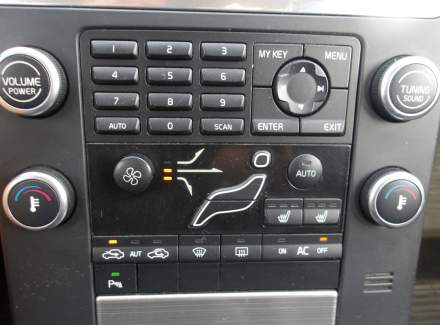 Volvo - V70