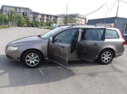 Volvo - V70