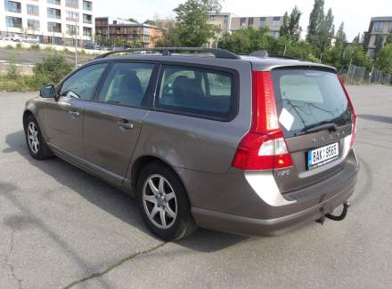 Volvo - V70