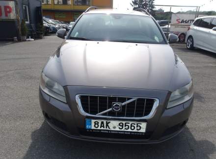 Volvo - V70