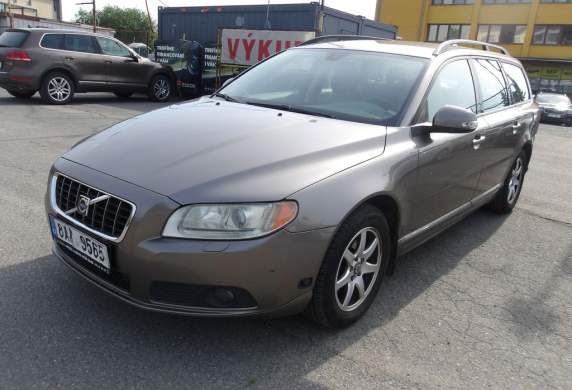 Volvo - V70