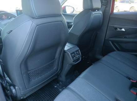 Peugeot - 3008