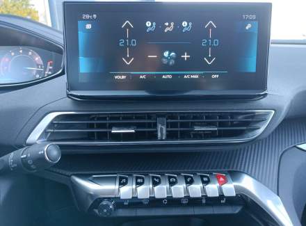 Peugeot - 3008