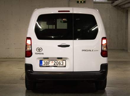 Toyota - Proace