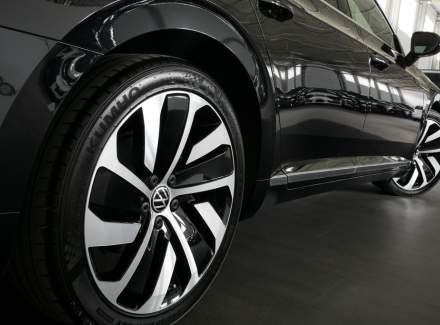 Volkswagen - Arteon