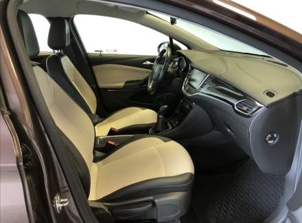 Opel - Astra